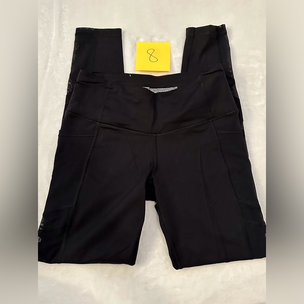 NWOT Victoria’s Secret Knockout Sport Legging